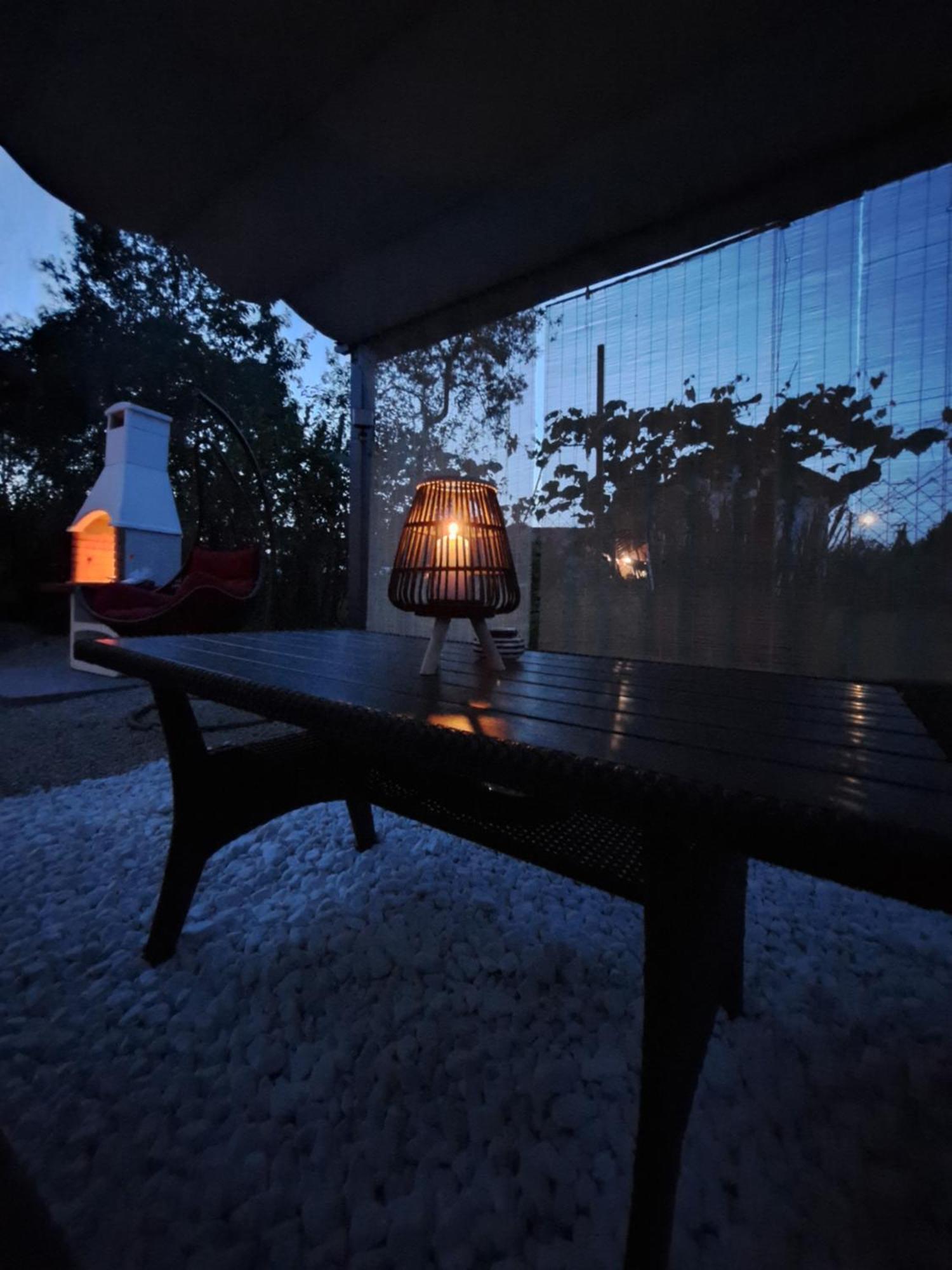 Apartment Dado สลูน ภายนอก รูปภาพ
